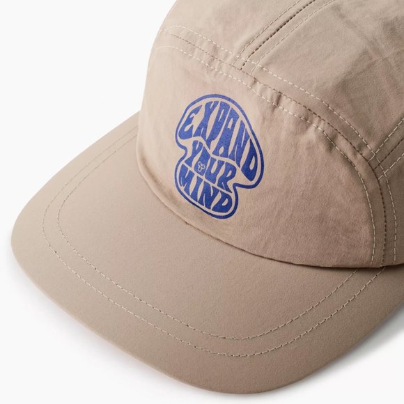 NWT TNA Hat - Picture 3 of 4